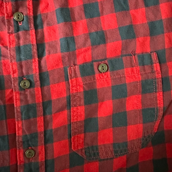 Men Plaid Button Down Shirt, Red/Black - Picture 3 of 3